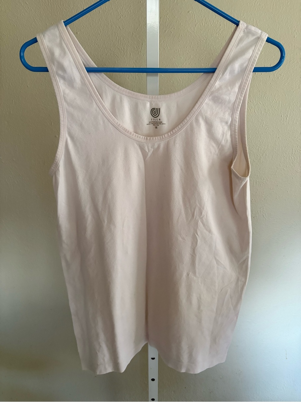 J. Jill Scoop Neck Tank Top in Pale Pink